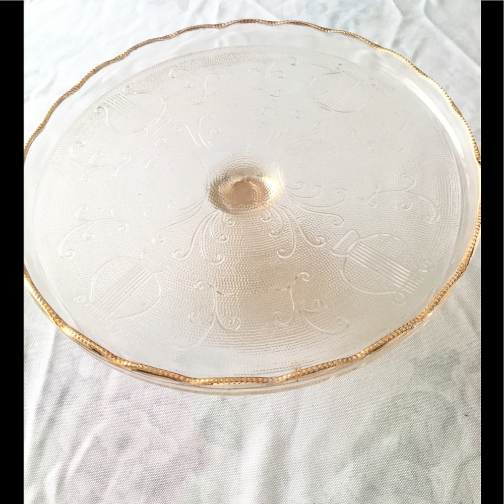 Vintage Round Light Pink Cake Stand by Jeanette